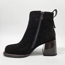 Load image into Gallery viewer, DEVIN batai