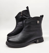 Load image into Gallery viewer, FRANK aulinukai (nat. kailio pašiltinimas)