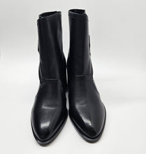 Load image into Gallery viewer, JASON batai