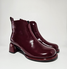 Load image into Gallery viewer, DENIS burgundy aulinukai